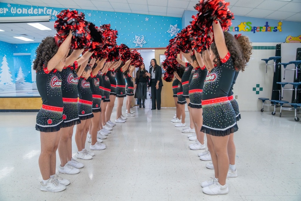 Dr. Rosalva Hernandez 