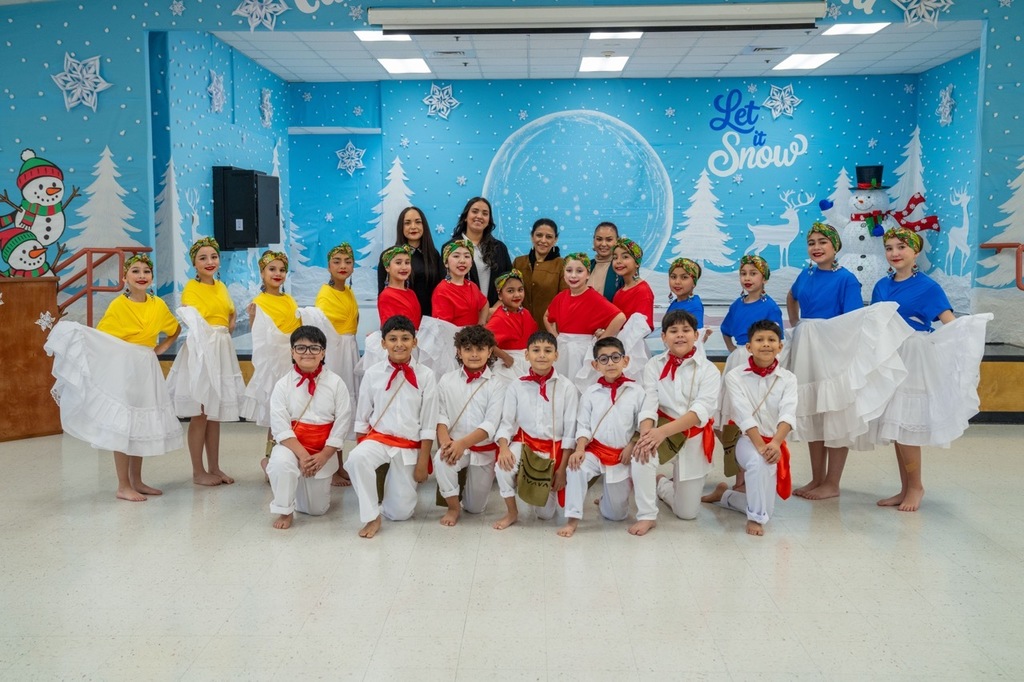 Dr. Rosalva Hernandez 