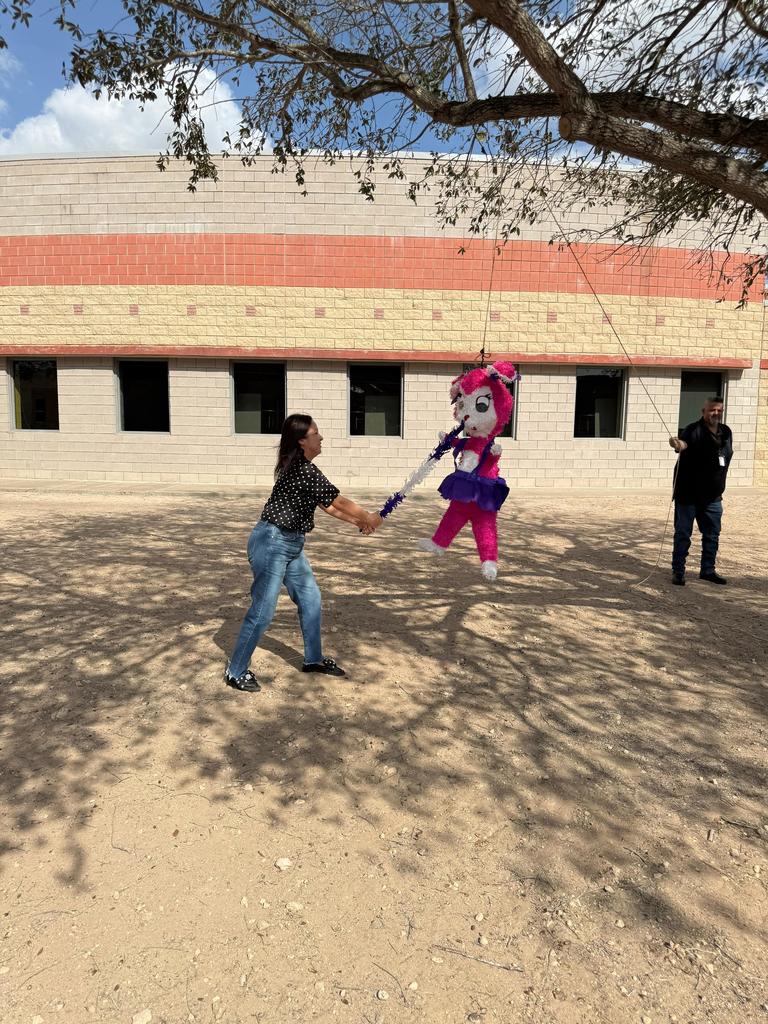 Team Building before STAAR Test by hitting Pinata