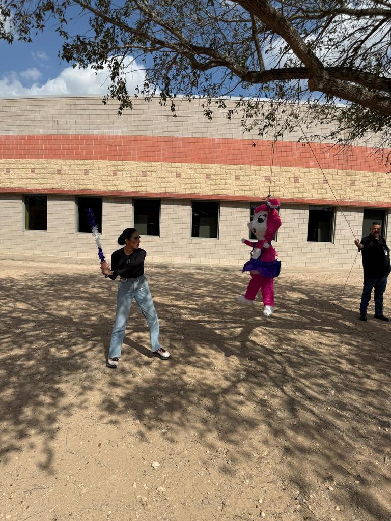 Team Building before STAAR Test by hitting Pinata