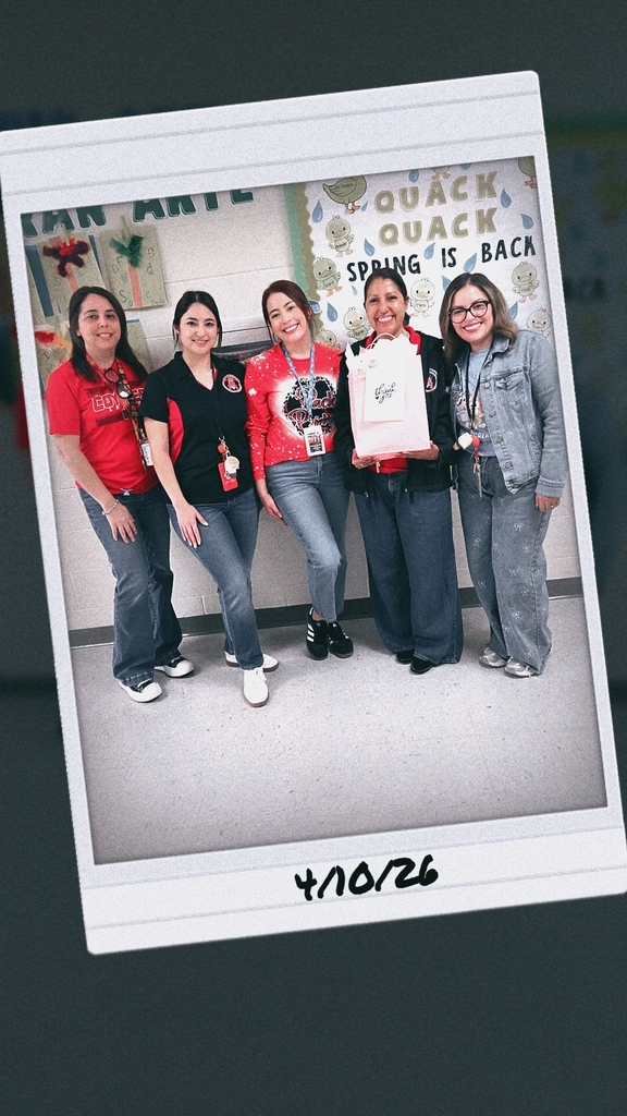 Henry B. Gonzalez celebrates Assistant Principal Ms. Reyna for Assistant Principal Appreciation Week