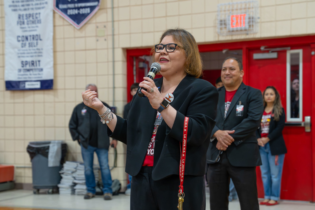 Senior Student Career Expo at La Joya High School
