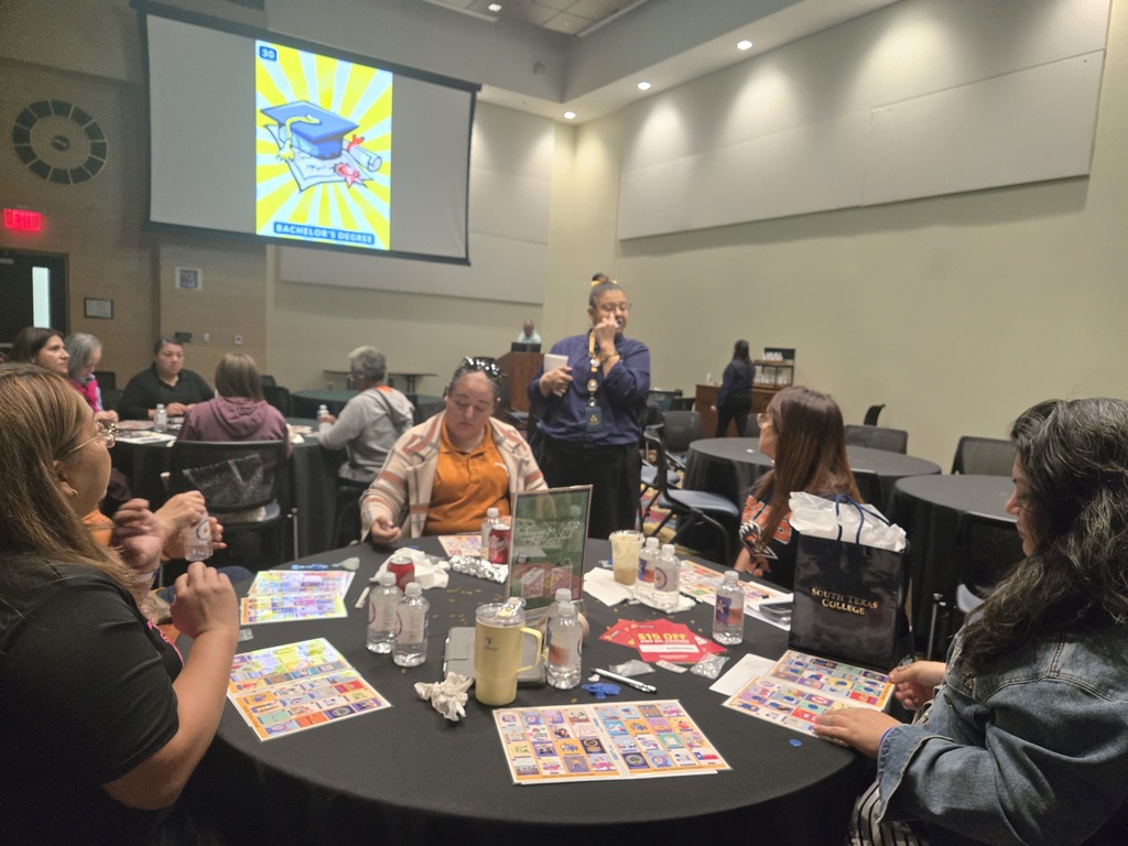 PHS GEAR UP parents attended a Region One workshop where they learned FAFSA 101, skills on How to pay for College, Family Financial Wellness and College Attending Real World Scenarios