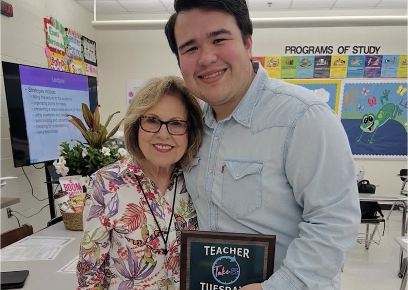 Palmview High School proudly celebrates Mrs. Maria I. Saenz for her recent recognition on KRGV’s Take 5 Teacher Tuesday. With over 50 years in education and leadership in TAFE, her impact continues to shape generations of students. 💎🐺
