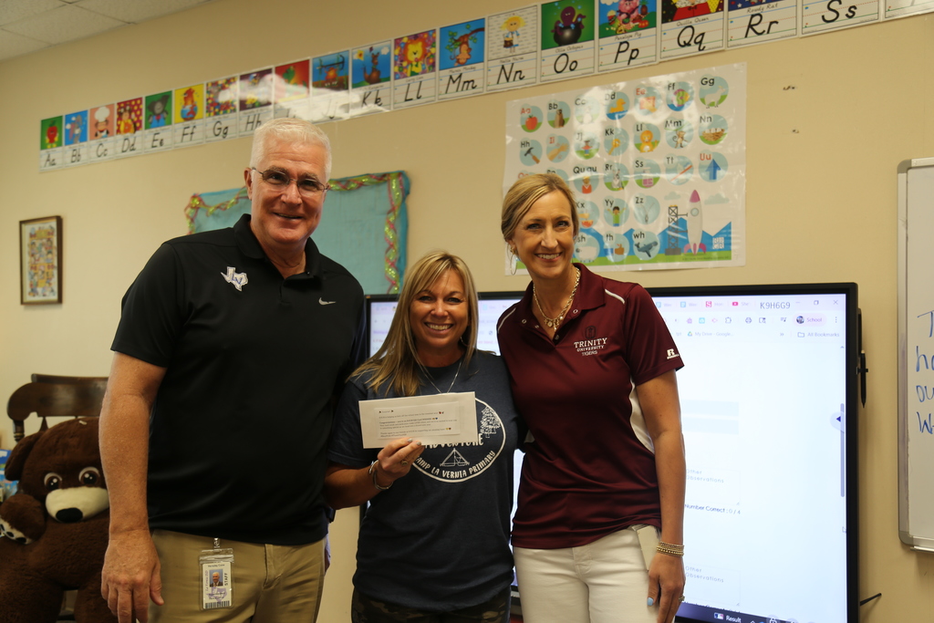 H-E-B Gift Card WINNER Kristine Hinton