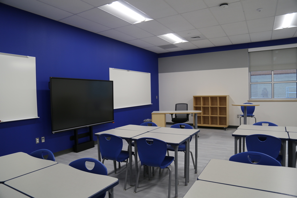 La Vernia ISD Celebrates New Chapter with Ribbon Cutting at Intermediate School- new classroom