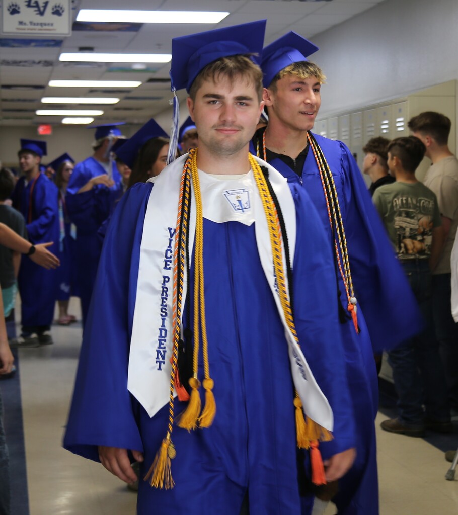 Senior Walk through the halls of the schools one last time
