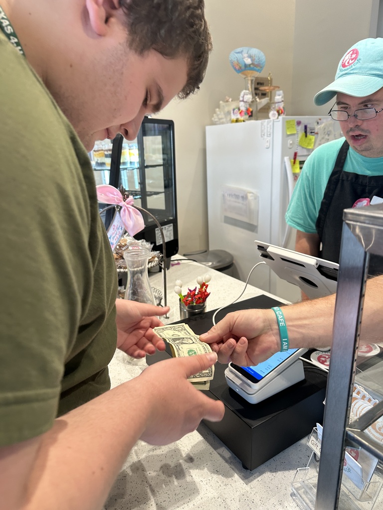 18+ students visit The Mermaid Cafe in San Antonio