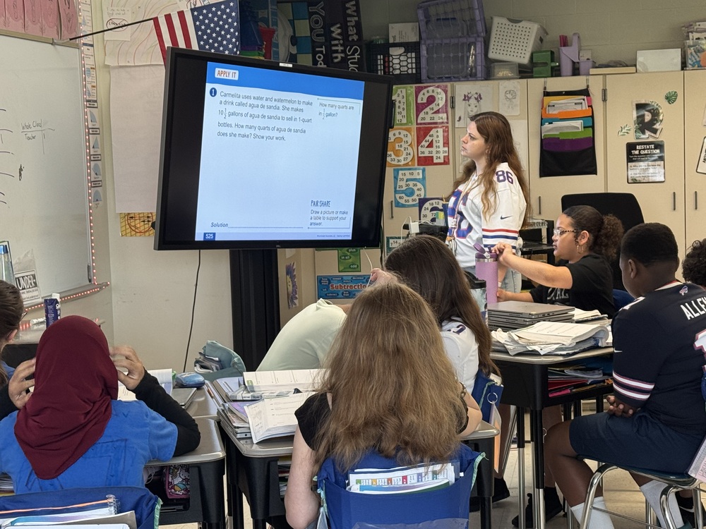 Students learn in class.