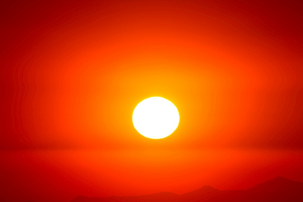 sun in red sky