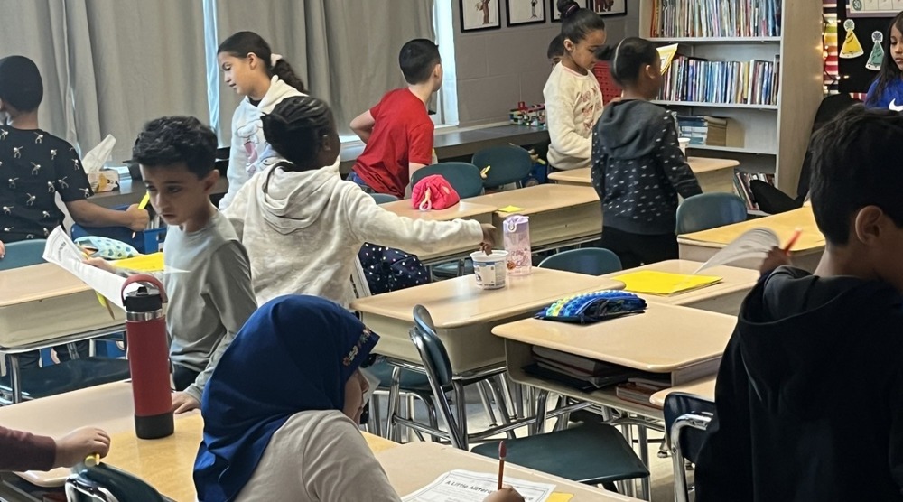 Students work in class.