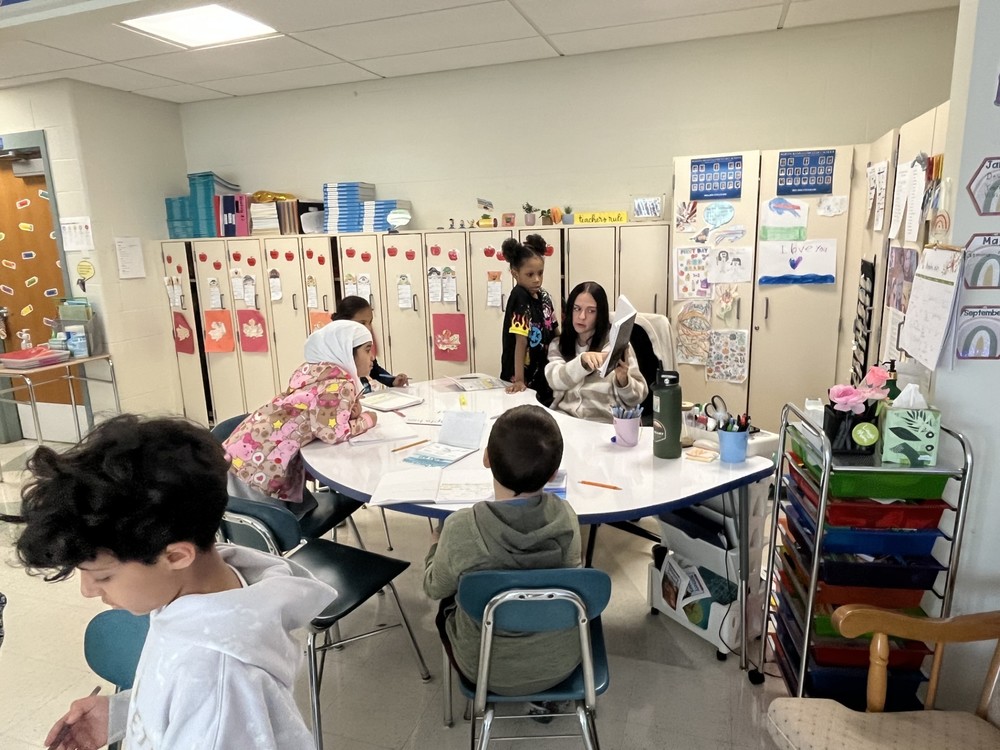 Students read in class.