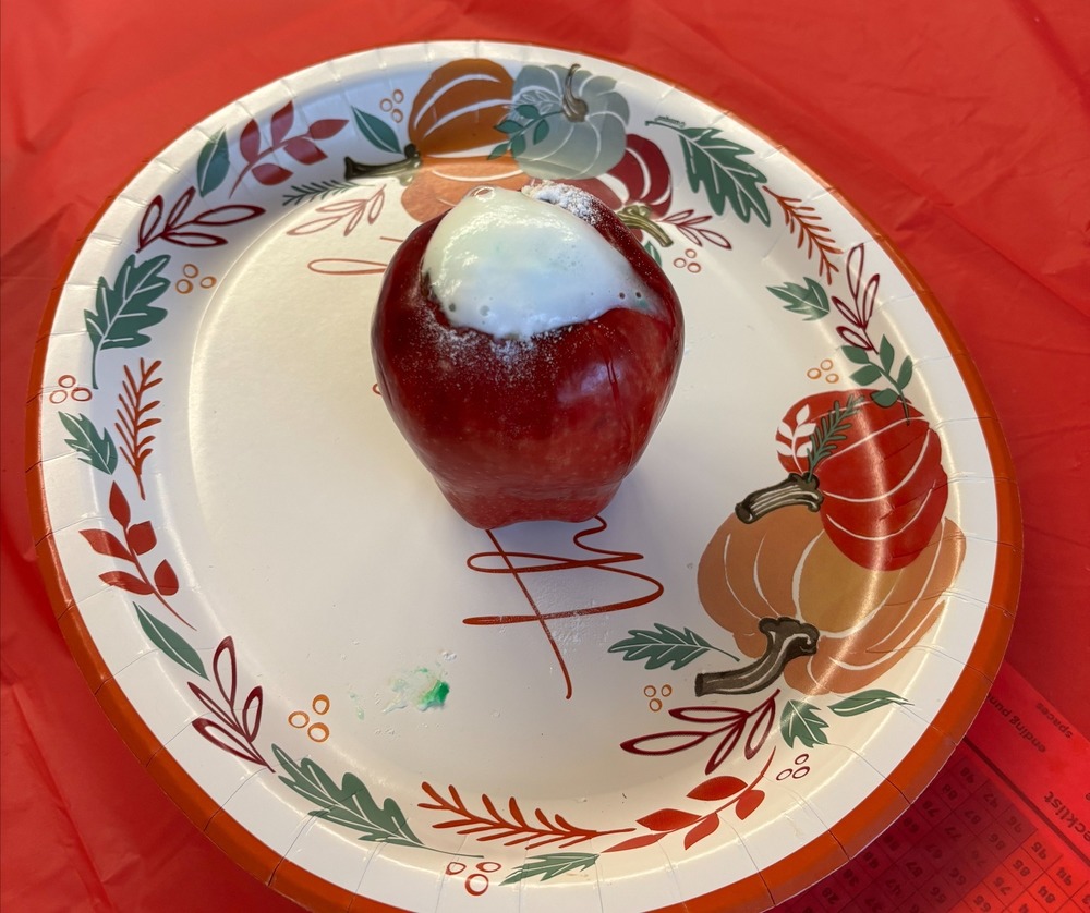 Apple on a plate