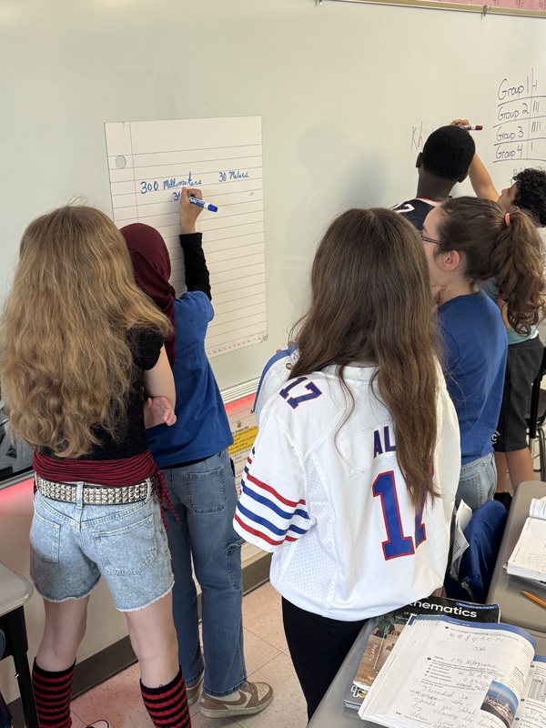 Students learn in class.