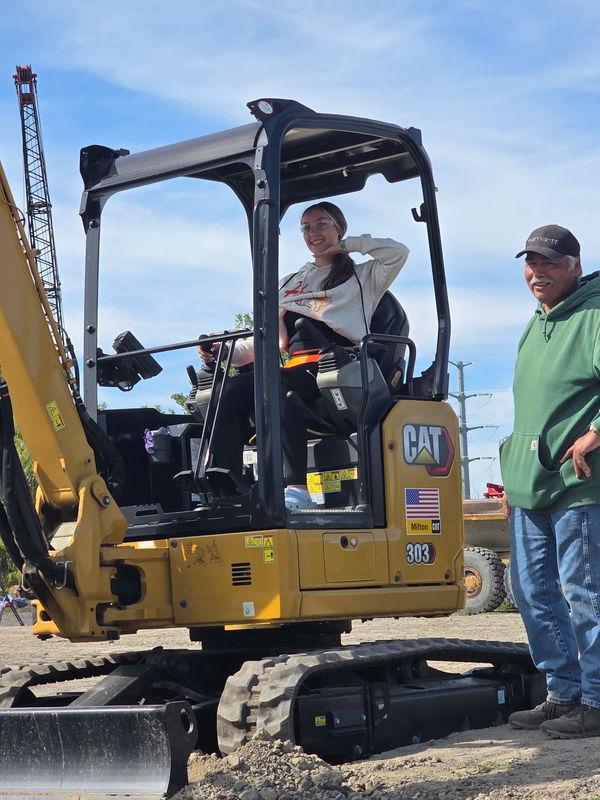 Students participate in WNY Construction Career Day