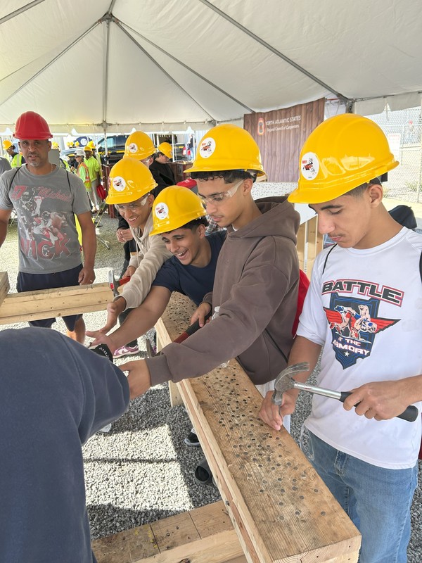 Students participate in WNY Construction Career Day