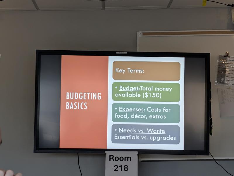 Planning Thanksgiving on a budget slideshow