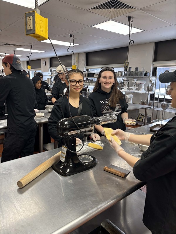 Students participate in Taste of Tech