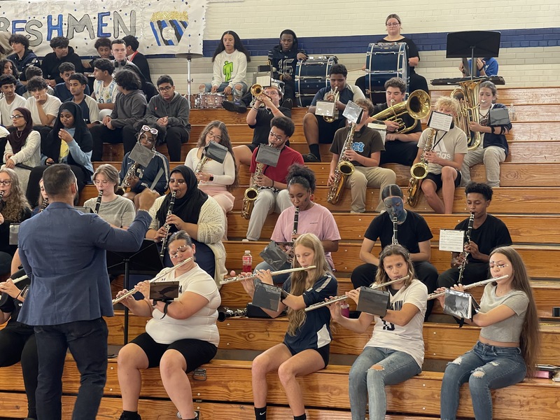 Calvin Rice instructs students