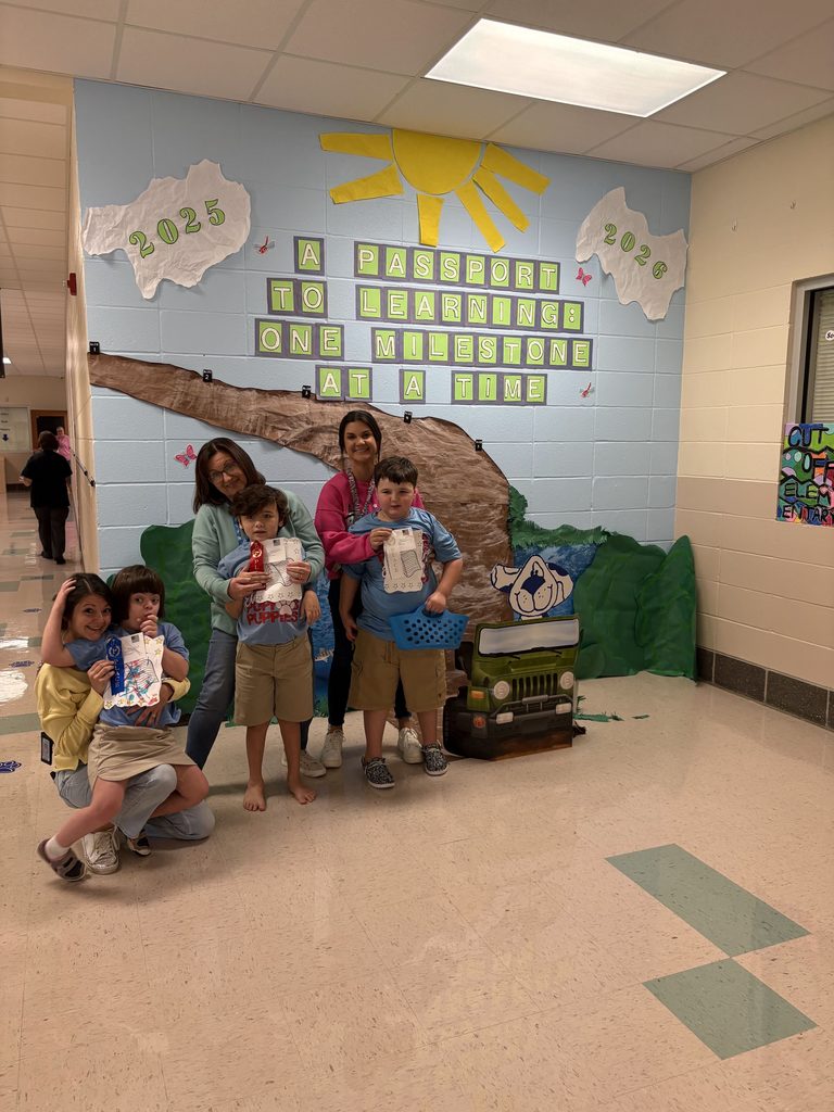 Picture of sped contest winners with their paras and teacher.