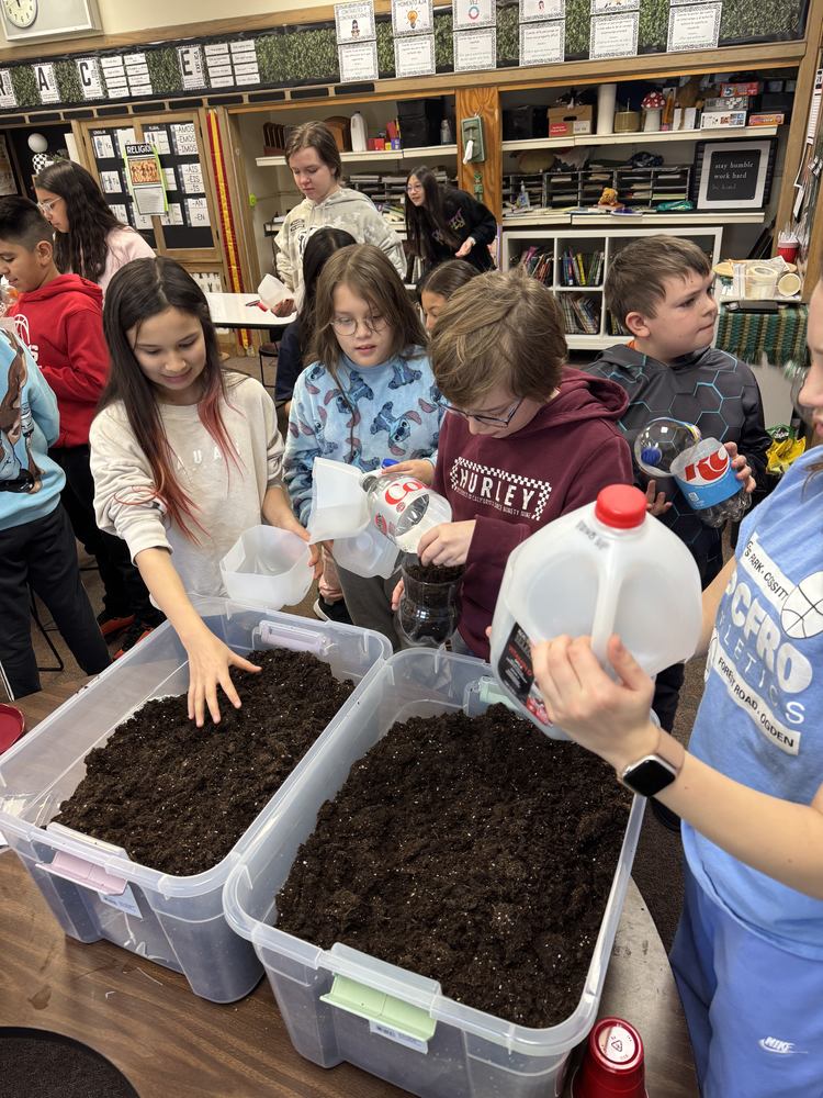 Congress Park student receive pollinator grant