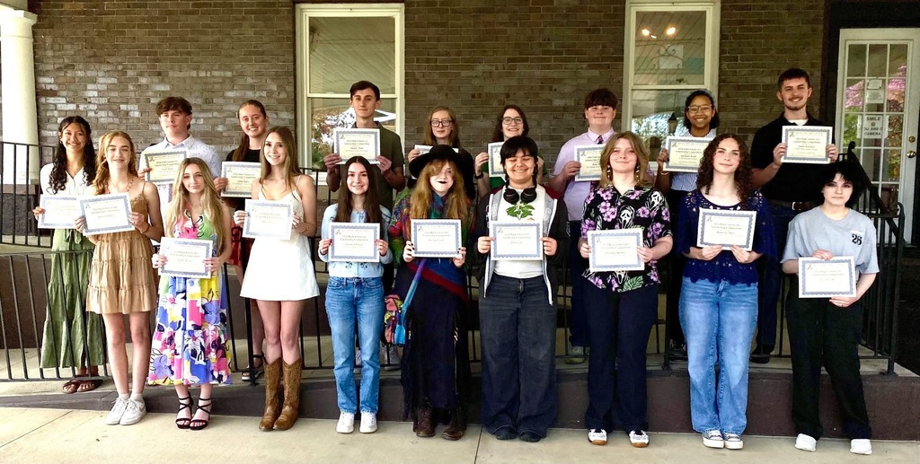 LHS Art Students  