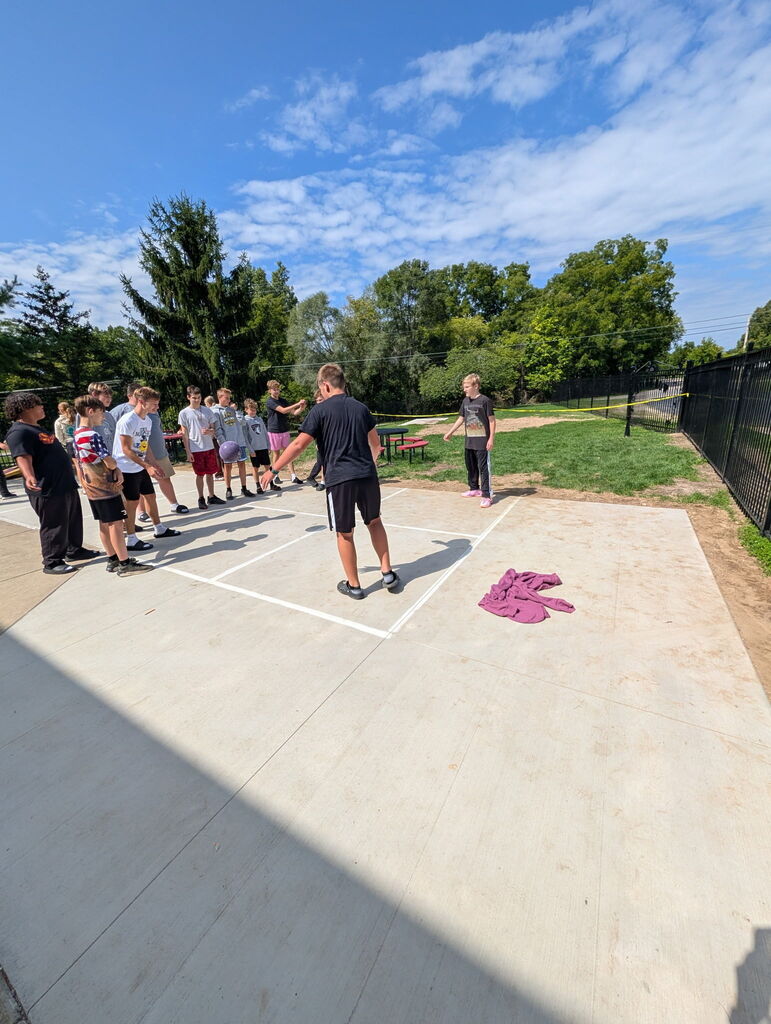 Four Square outside