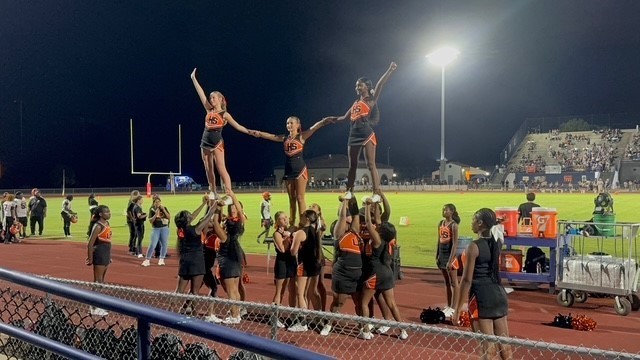 25_26 SY LHS Cheer 1