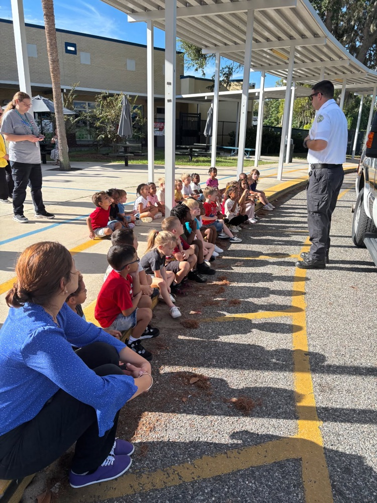 Tavares Fire Department visits Pre-K