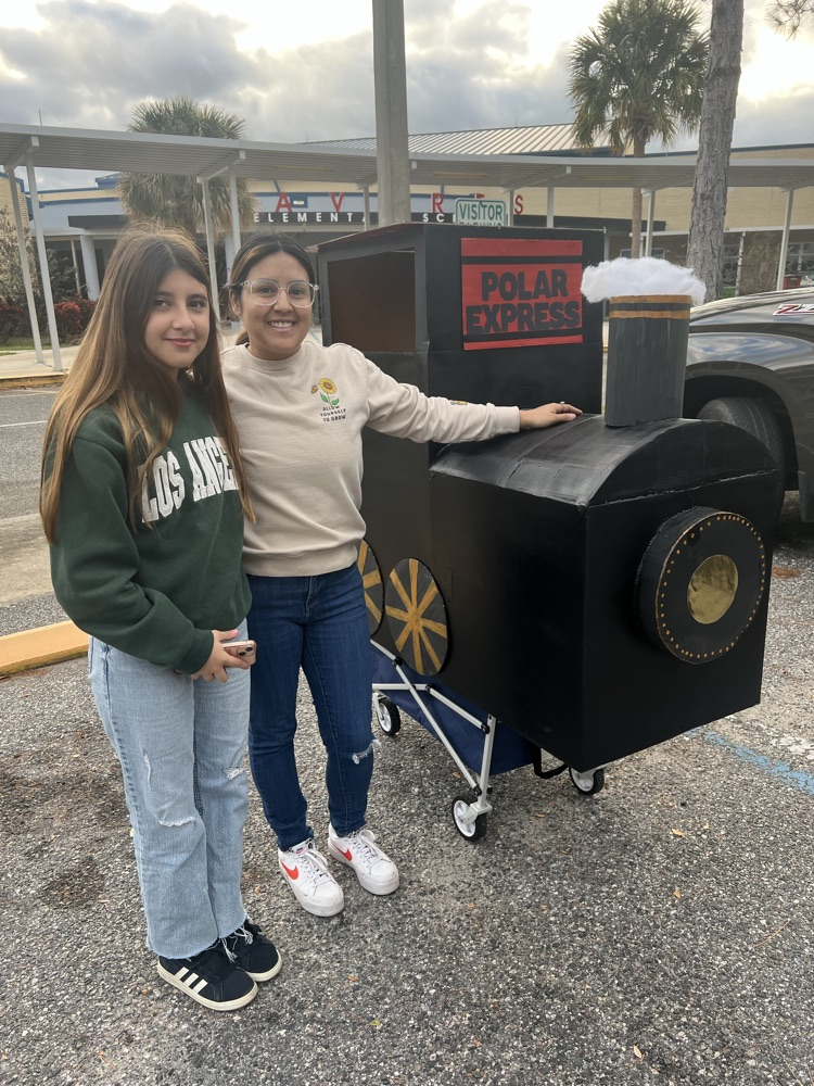 Train decoration donation for VPK