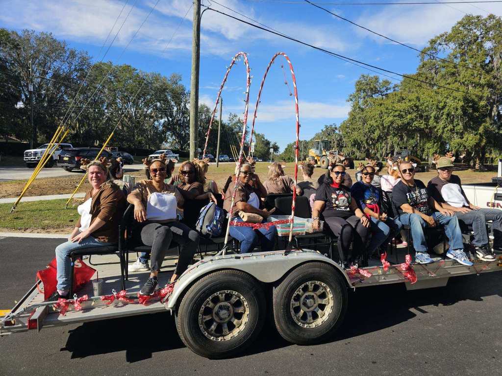 another side of our float.