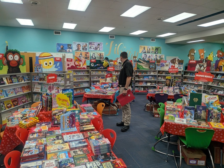 Guest Reader - Read Across America 