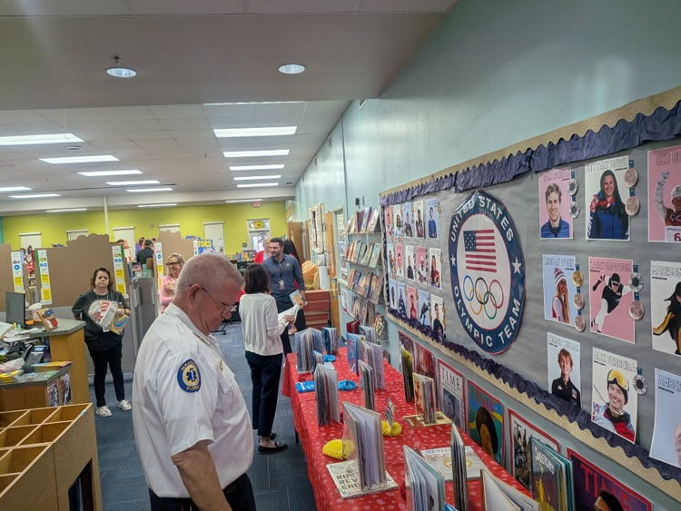 Guest Reader - Read Across America 