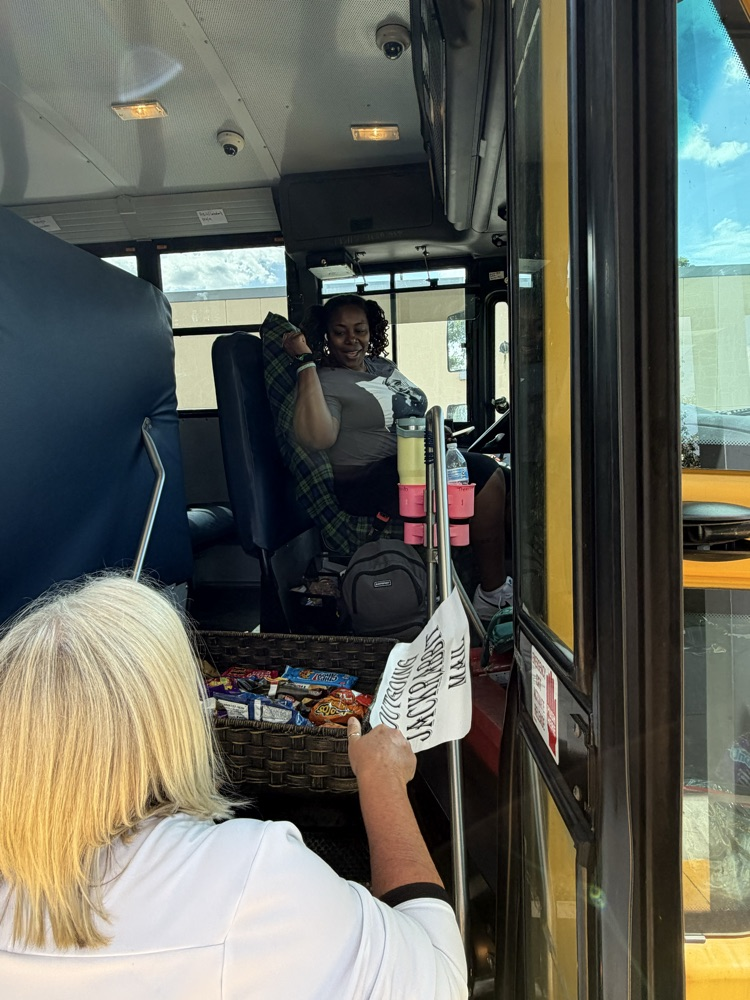 bus 2