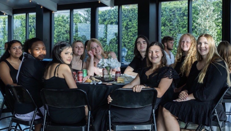 UHS National Honor Society students enjoy their banquet at The Palm Mansion.