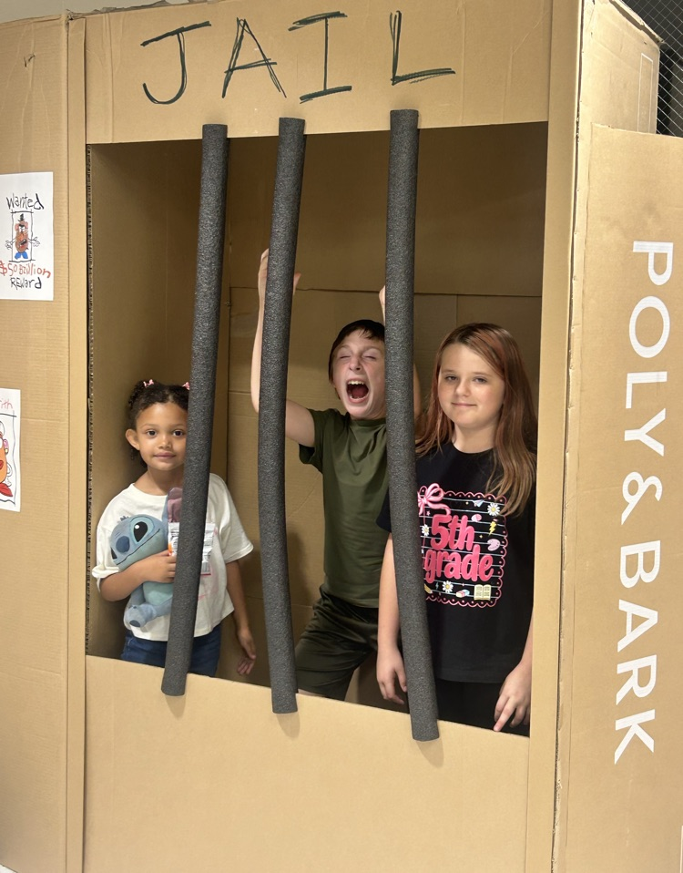 Triangle Elementary hosts Meet the Teacher with Toy Story theme 