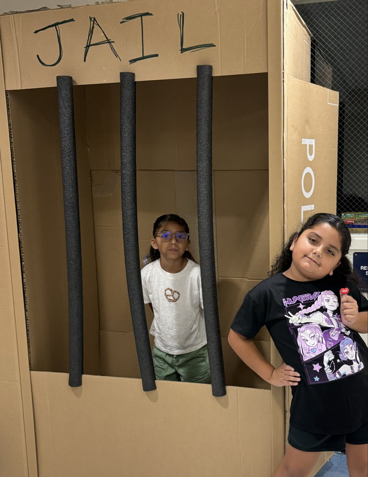 Triangle Elementary hosts Meet the Teacher with Toy Story theme 