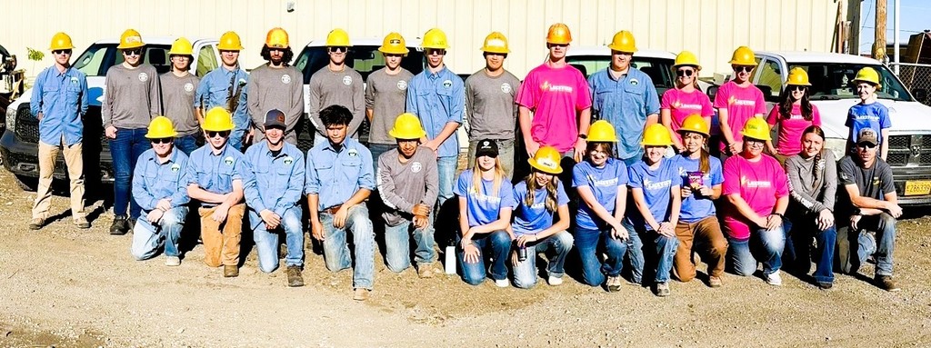 back row, left to right- crew lead Kyle Deter, Adam Rux, Luke Sielhorst, Quinton Barlow, Landon Spallaso, Zack Brown, Wyatt Goodan, John Brown, Adrian Gonzalez, Hunter Albertson, Wyatt McMahan, Shawnie Gerber, Ben Springer, crew lead Karly Scheafer, crew lead, Laura Patla  front row, left to right- crew lead James Johnson, Elijah Havely, Jose Herrera, Ronaldo Olais, Jesus Villalobos, Paige Janes, Harleigh Goodan, Olivia Rux, Elizabeth Goeres, Eliana Hansen, Ofelia McDonald, Jenna Dillavou, crew lead Travis Dillavou