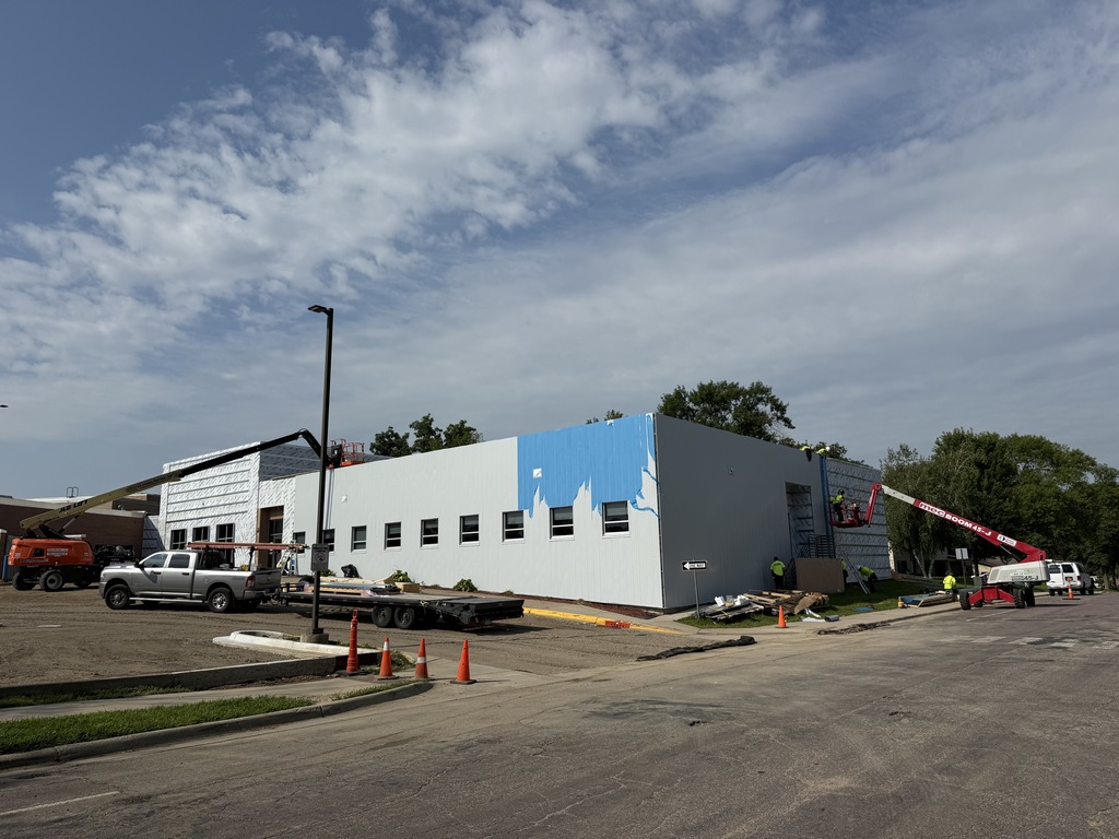 Panel installation at the elementary.