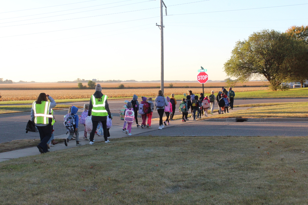 Students leaving the rec to walk to the elementary.