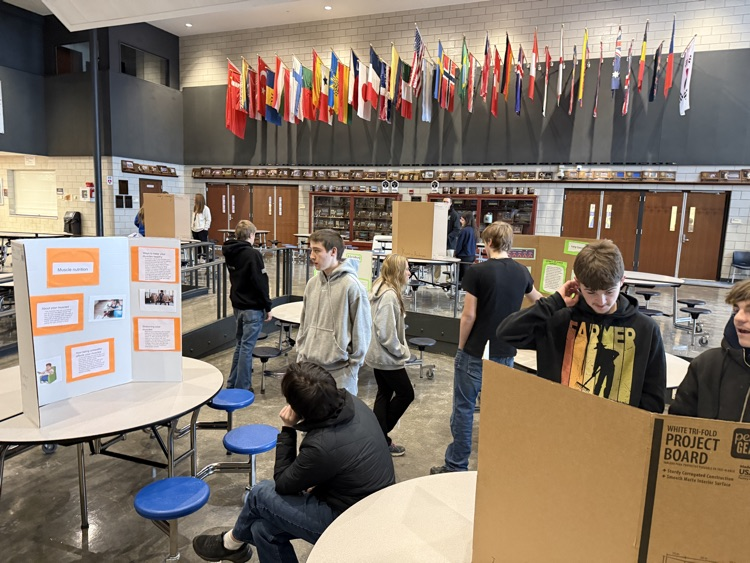 health fair students presenting their topics 