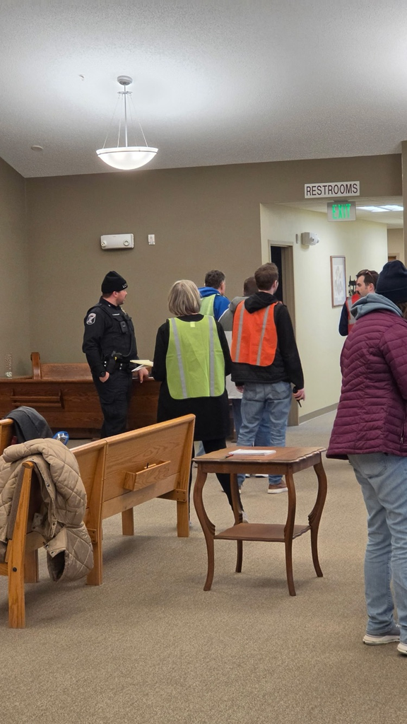 officer ganglehoff and staff in training