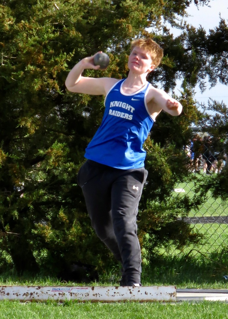 Willow throwing shot put 