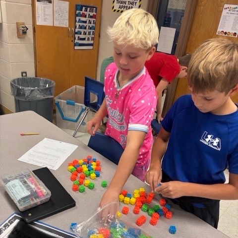 kids using blocks