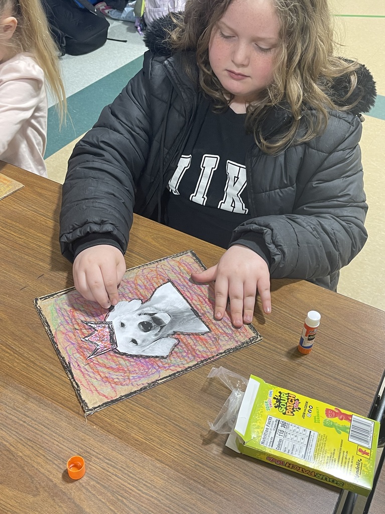 students making an art project