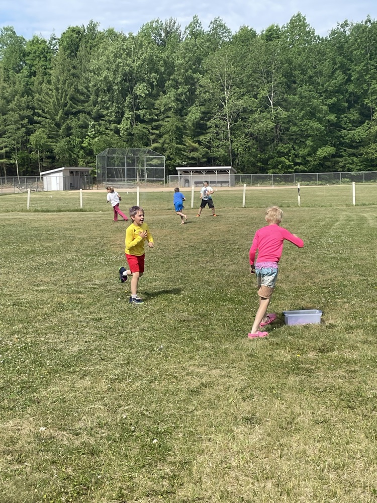 water balloon fight 