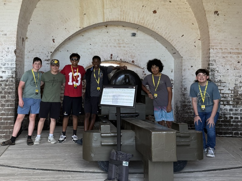 students at historical fort.