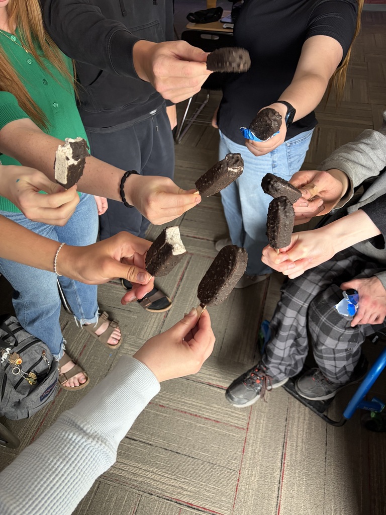 Ice Cream Cheers 