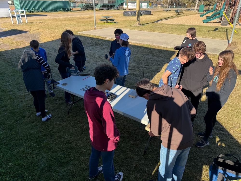 Gr. 8/9 Woodworking