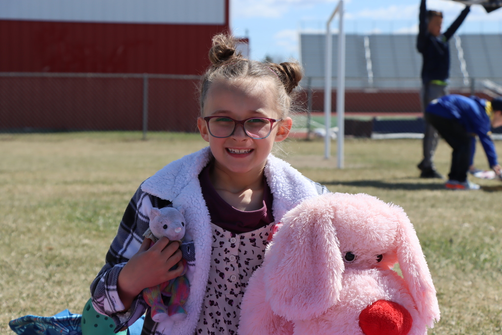 students at a teddy bear picnic
